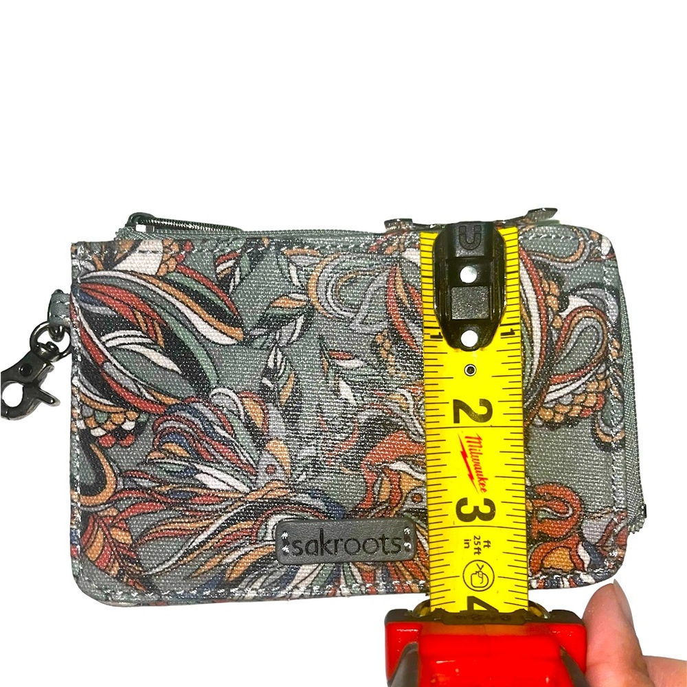 Sakroots Credit Card Holder - Picture 4 of 8